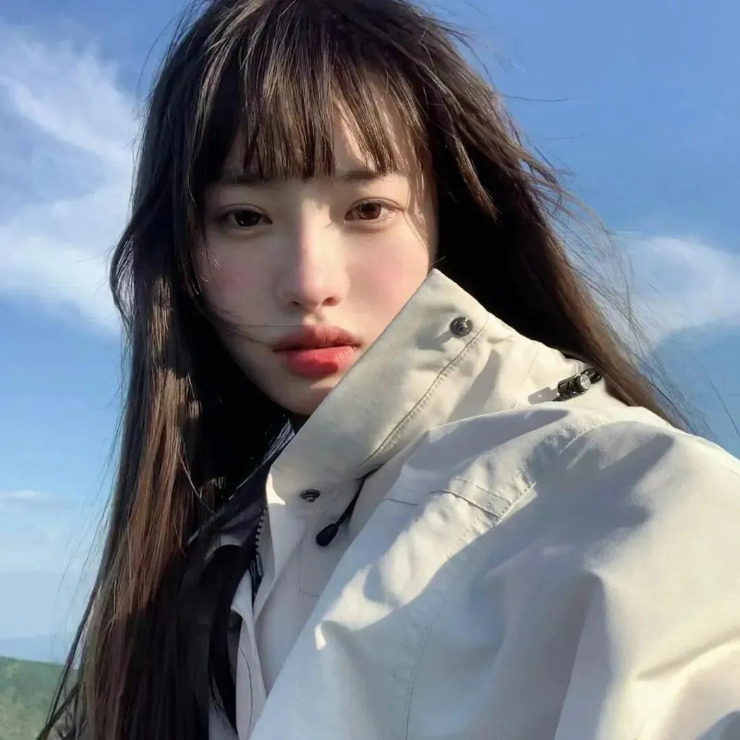 墨雨云间